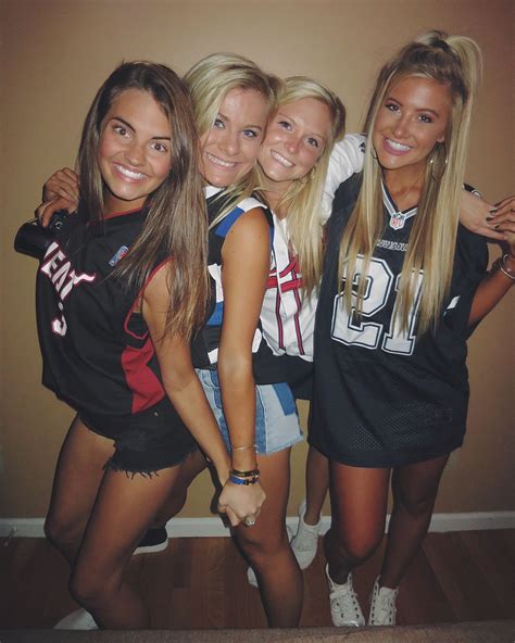 college babes|(@collegegirlszone) • Instagram photos and videos.